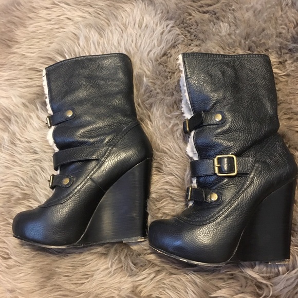 Betsey Johnson Platform Boots - Picture 4 of 10